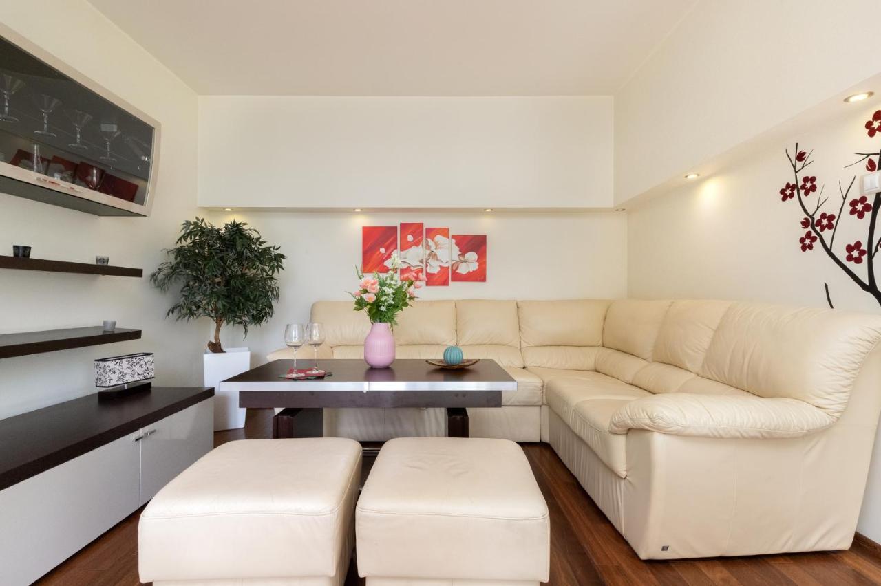 Apartment Trzy Zagle Gdansk By Noclegi Renters ภายนอก รูปภาพ