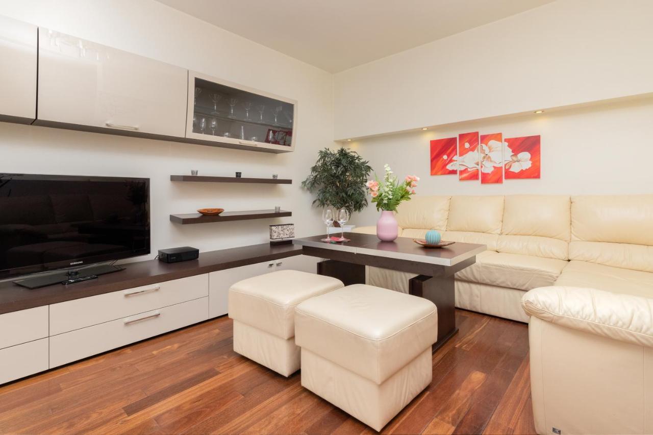 Apartment Trzy Zagle Gdansk By Noclegi Renters ภายนอก รูปภาพ